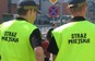Trafił przed sąd, bo straż miejska złapała go, gdy... niósł piwo ze sklepu